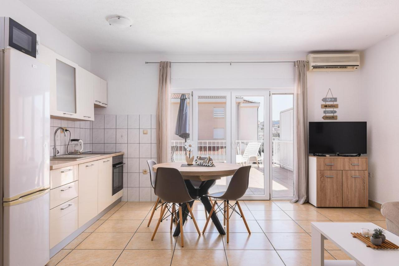 Apartment Planikovica Traù Esterno foto
