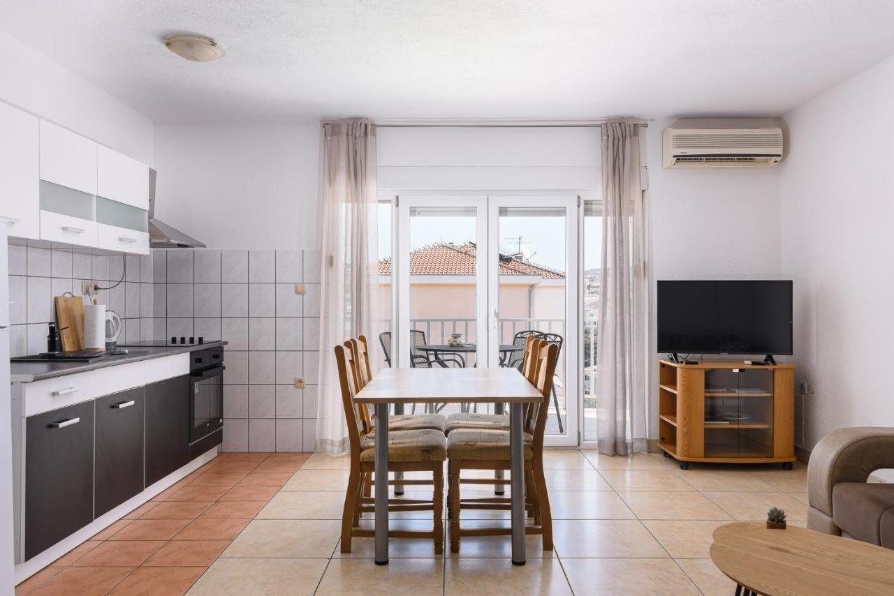 Apartment Planikovica Traù Esterno foto
